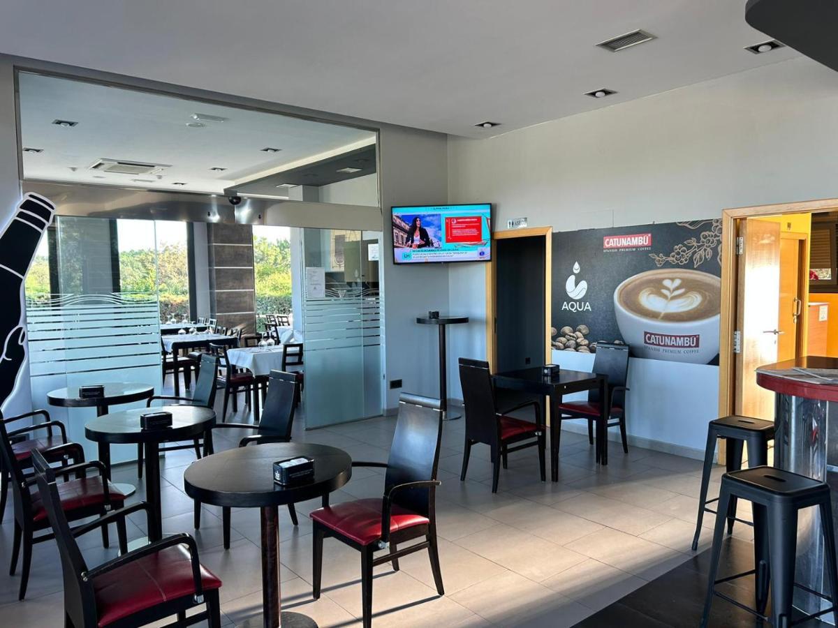 Hostal Restaurante Aqua Ourense Dış mekan fotoğraf